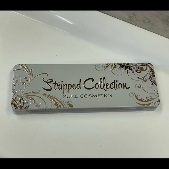 Pure Cosmetics Stripped Collection Eyeshadow Palette - Picture 3 of 4